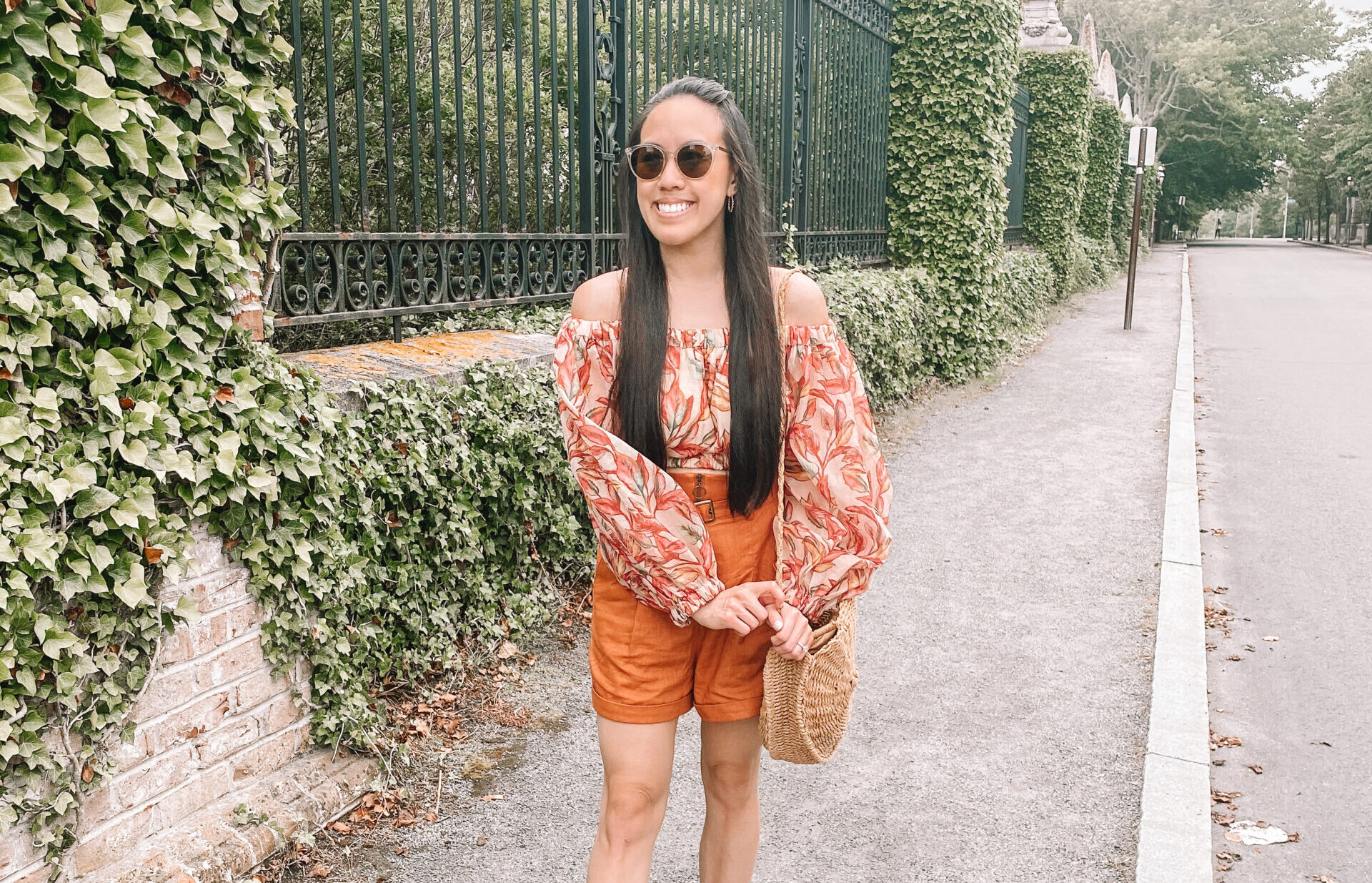 Revolve Vaca Outfits + Travel Guide: Newport, Rhode Island